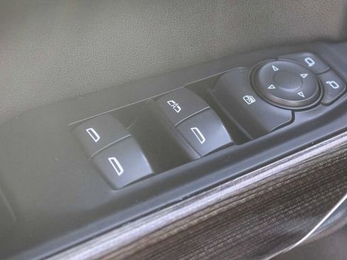 Used 2020 Chevrolet Silverado 1500 RST w/ All-Star Edition image 27