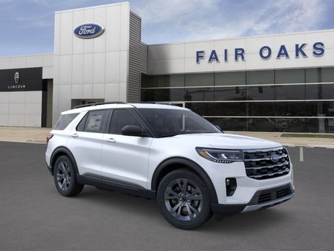 New 2026 Ford Explorer Active w/ Active Comfort Package AWD/4WD image 7