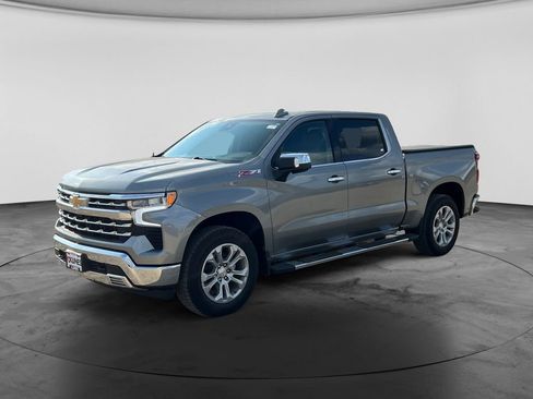 Used 2024 Chevrolet Silverado 1500 LTZ AWD/4WD image 5