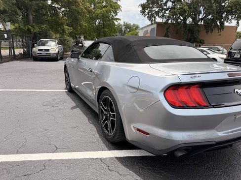 Used 2021 Ford Mustang Premium RWD image 4