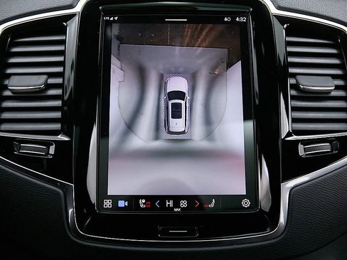 Certified 2023 Volvo XC90 T8 Plus w/ Protection Package image 19