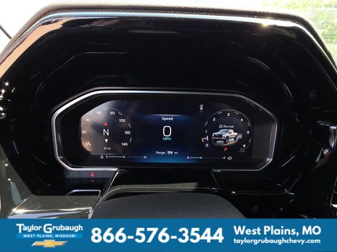 New 2026 Chevrolet Silverado 1500 LT Trail Boss w/ Convenience Package II AWD/4WD image 17