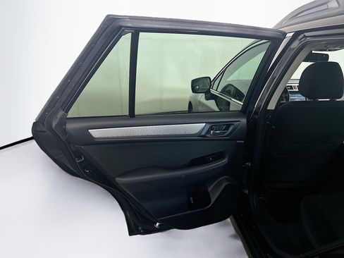 Used 2016 Subaru Outback 2.5i Premium image 27