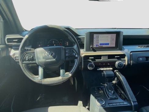 Used 2024 Toyota Tacoma SR5 image 18