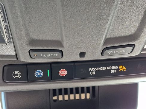 Used 2024 Chevrolet Silverado 1500 LT image 27