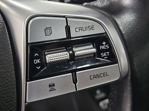 Used 2021 Kia Telluride S AWD/4WD image 32