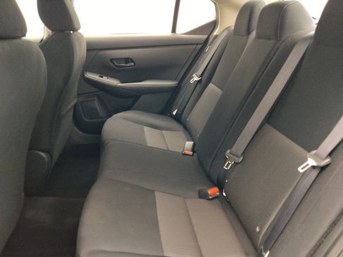 Used 2025 Nissan Sentra SV FWD image 18