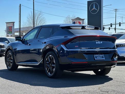 New 2025 Kia EV6 Wind image 3