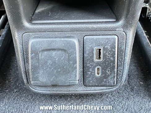 Used 2022 Chevrolet TrailBlazer LT w/ Convenience Package FWD image 39