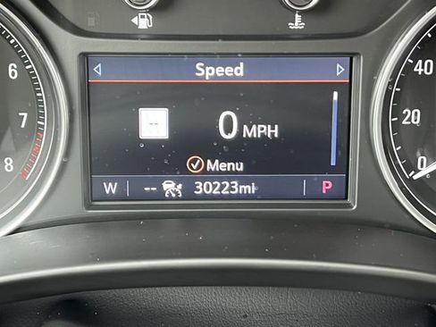 Used 2024 Buick Enclave Essence w/ Experience Buick Package AWD/4WD image 7