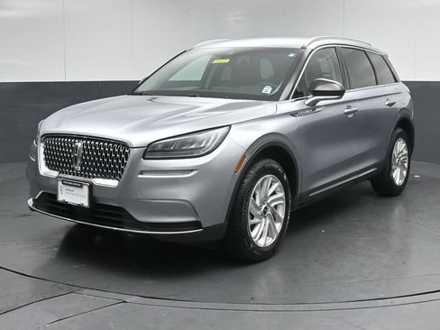 Certified 2022 Lincoln Corsair FWD image 3