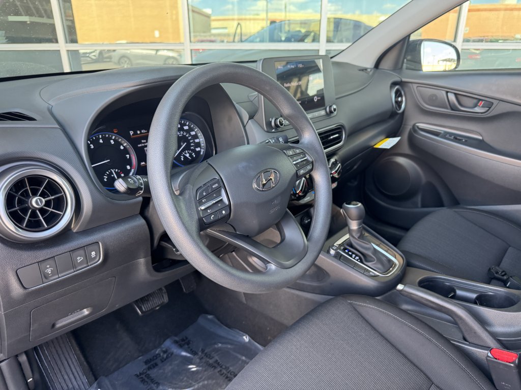 Used 2023 Hyundai Kona SEL w/ Cargo Package AWD/4WD image 28