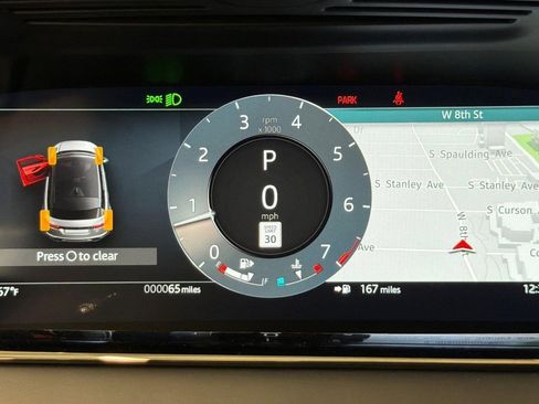 Used 2024 Land Rover Range Rover Evoque Dynamic SE AWD/4WD image 20