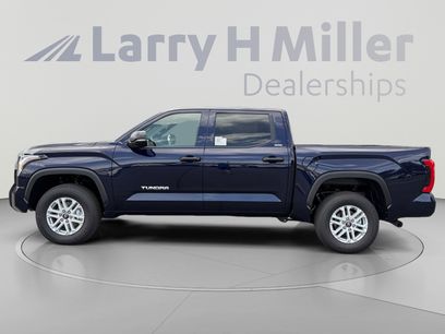 New 2026 Toyota Tundra SR5 w/ SR5 Convenience Package
