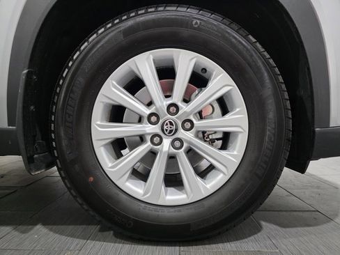 Used 2026 Toyota Grand Highlander XLE image 25