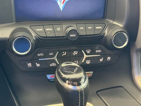Certified 2019 Chevrolet Corvette Z06 RWD image 18
