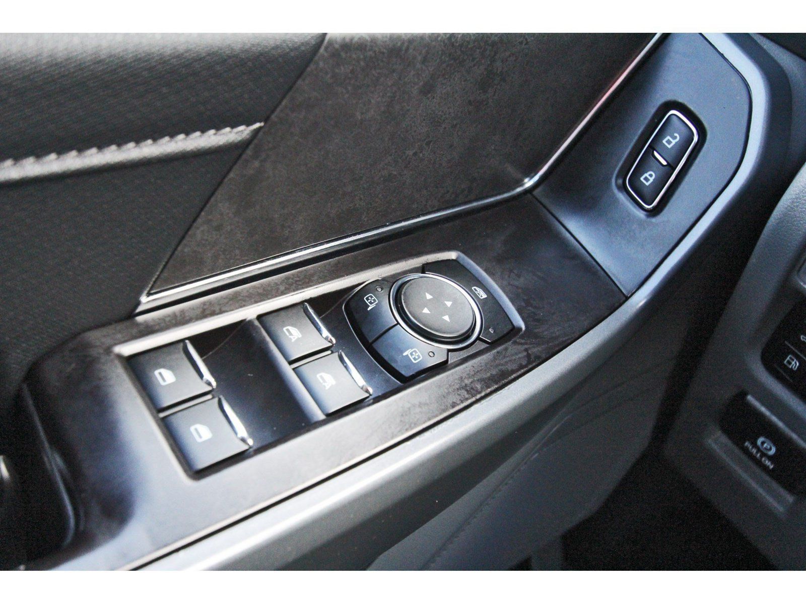 Used 2024 Ford F150 XLT w/ Equipment Group 302A MID AWD/4WD image 19