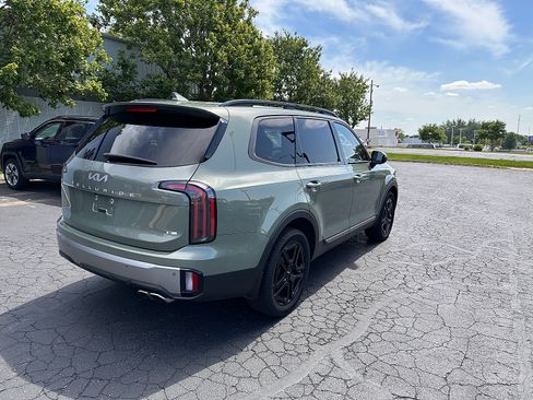 Used 2023 Kia Telluride EX X-Line AWD/4WD image 3