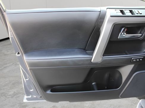 Certified 2024 Toyota 4Runner Limited AWD/4WD image 22