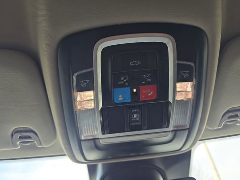 Used 2024 RAM 2500 Laramie w/ Safety Group image 36