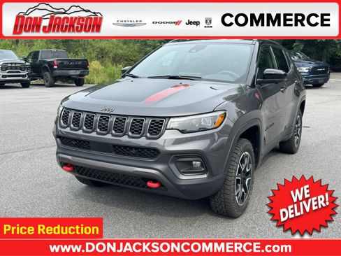 Used 2024 Jeep Compass Trailhawk w/ Trailhawk Elite Group AWD/4WD image 1