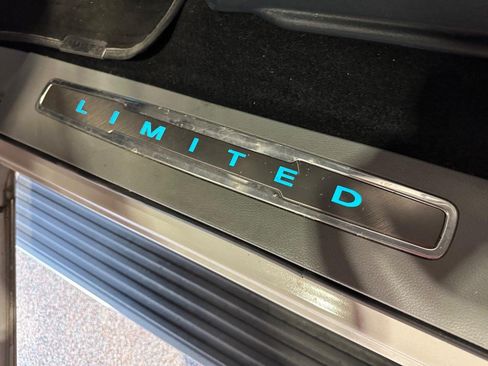 Used 2023 Ford F150 Limited AWD/4WD image 8