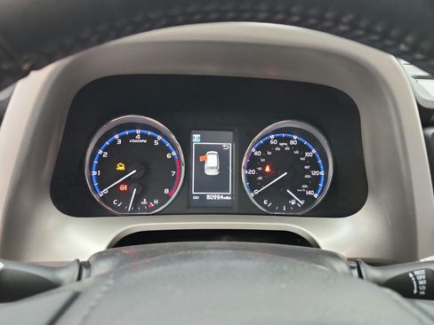 Used 2016 Toyota RAV4 XLE FWD image 12