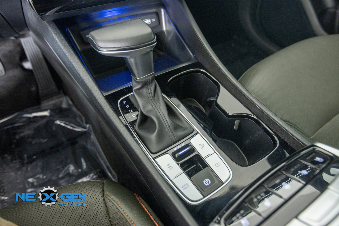 Used 2023 Hyundai Santa Cruz Limited AWD/4WD image 23
