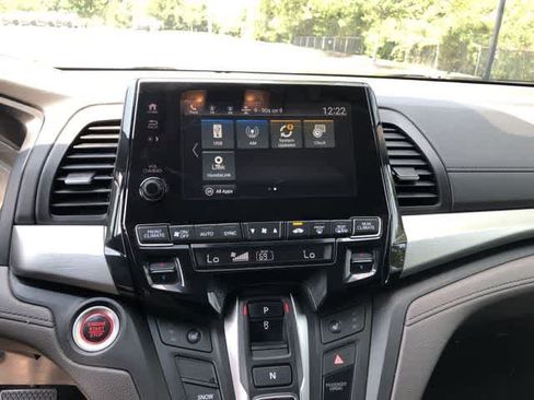 Used 2019 Honda Odyssey EX image 23