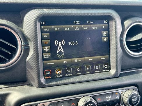 Used 2023 Jeep Wrangler Unlimited Rubicon 4xe w/ Safety Group AWD/4WD image 16