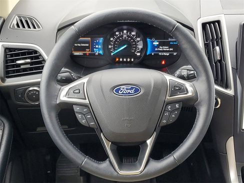Used 2023 Ford Edge SEL w/ Convenience Package image 23
