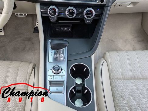 Used 2019 Genesis G70 3.3T Design RWD image 20