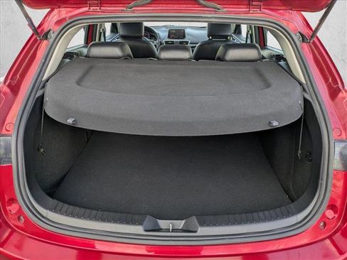 Used 2017 MAZDA MAZDA3 Grand Touring w/ Premium Equipment Package image 6