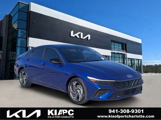 Used 2025 Hyundai Elantra Sport video 1