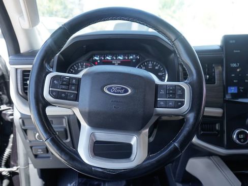 Used 2022 Ford Expedition Max Limited RWD image 26