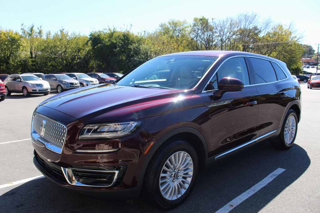 Used 2019 Lincoln Nautilus FWD image 1