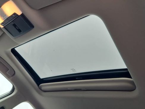 New 2025 Nissan Altima 2.5 SR w/ SR Premium Package image 12