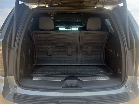 Used 2025 Chevrolet Tahoe RST w/ Comfort Package AWD/4WD image 13
