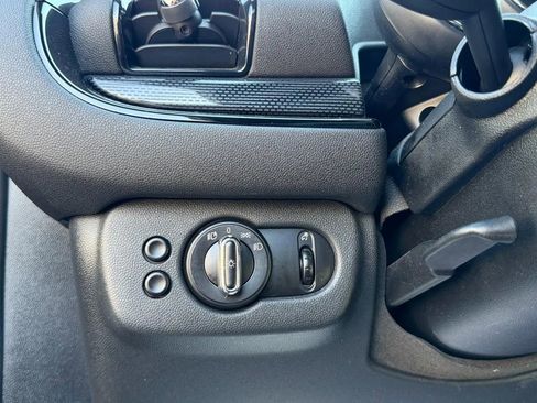 Used 2017 MINI Cooper Clubman FWD image 21