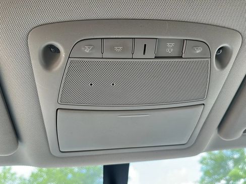 Used 2019 Nissan Pathfinder S AWD/4WD image 43