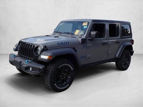 Used 2023 Jeep Wrangler Unlimited w/ Cold Weather Group AWD/4WD image 11