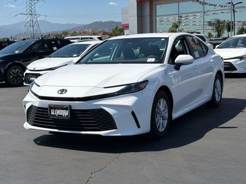 New 2026 Toyota Camry LE w/ Preferred Package 1 (TMS) FWD image 4