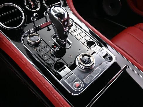 Certified 2022 Bentley Continental GT AWD/4WD image 24