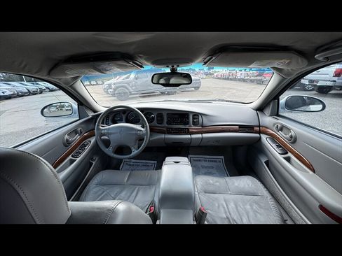 Used 2002 Buick Le Sabre Custom w/ Prestige Pkg FWD image 14