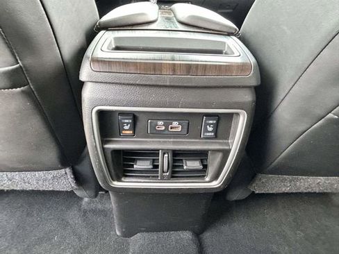 Used 2023 Nissan Murano Platinum w/ Cargo Package FWD image 11