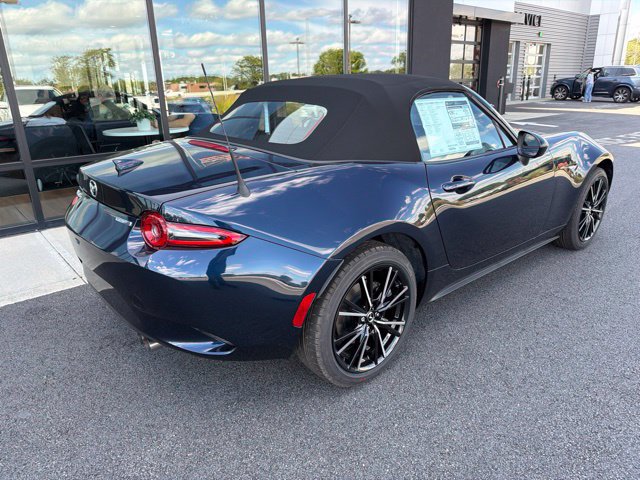 New 2026 MAZDA MX-5 Miata Grand Touring w/ Weather Package RWD image 3