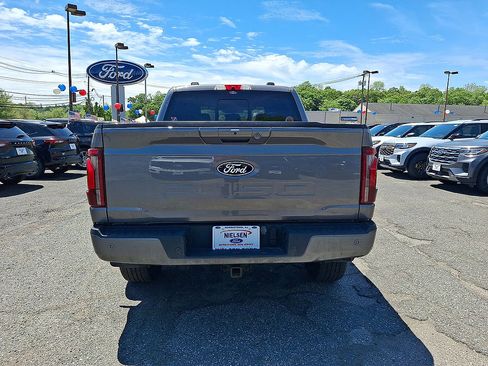 Certified 2024 Ford F150 Platinum w/ FX4 Off-Road Package AWD/4WD image 29