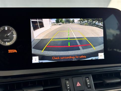 Certified 2023 Lexus ES 350 w/ Accessory Package (Z2) FWD image 24