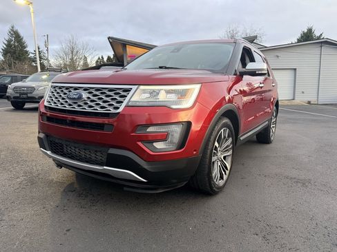 Used 2017 Ford Explorer Platinum image 1
