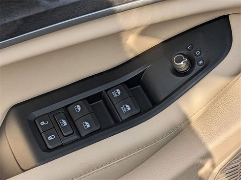 New 2025 Jeep Grand Cherokee Limited image 21